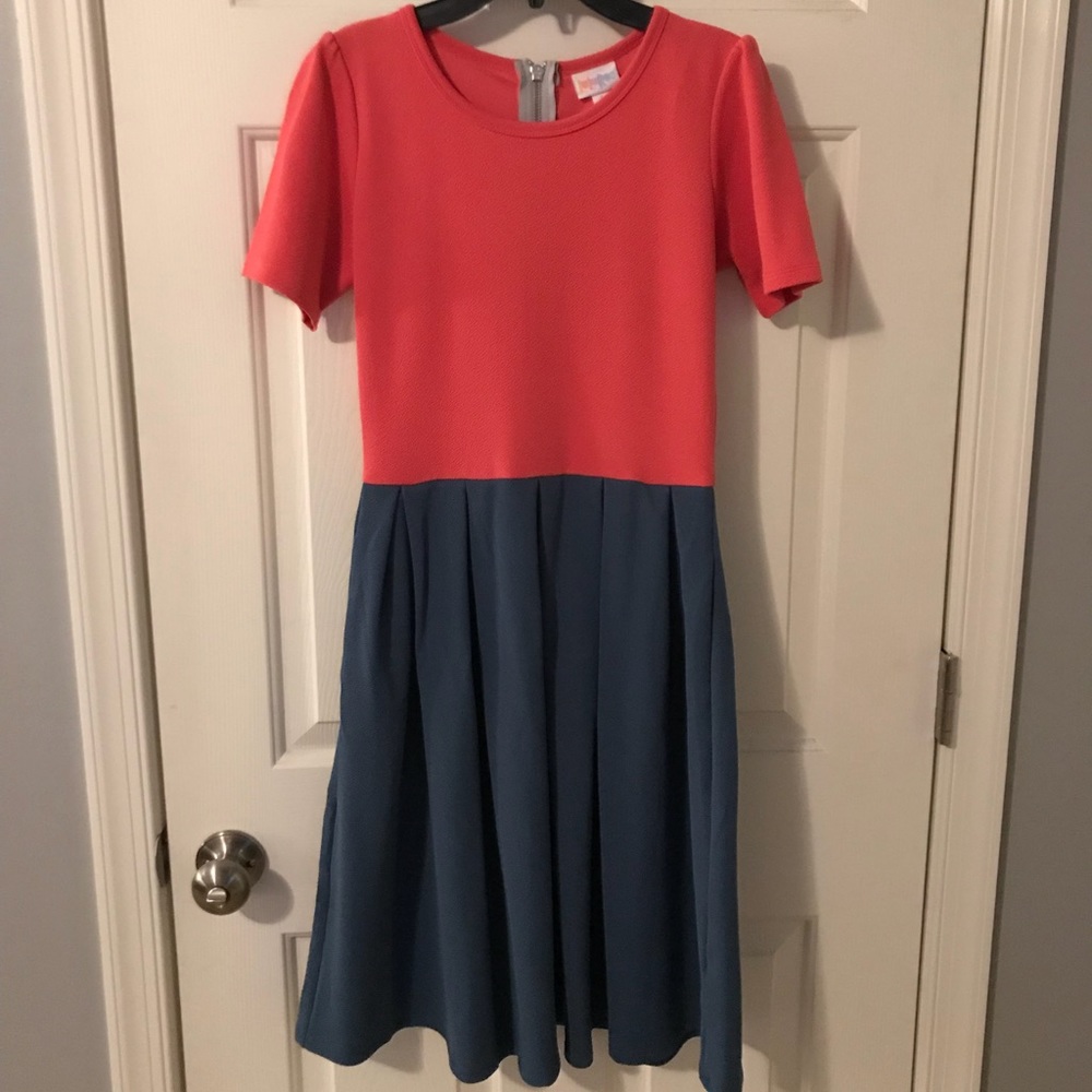 Lularoe Amelia - coral and blue